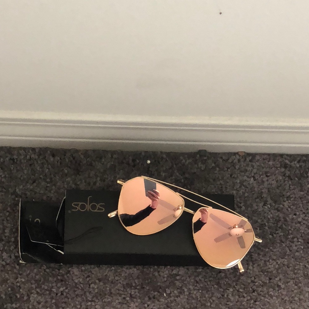 Sunnies